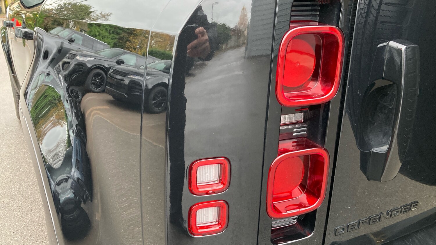 Used Land Rover Defender 2025 for sale - 76517527: Photo 19