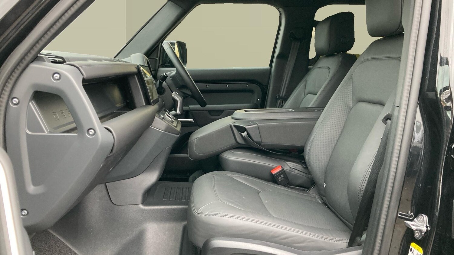 Used Land Rover Defender 2025 for sale - 76517527: Photo 3