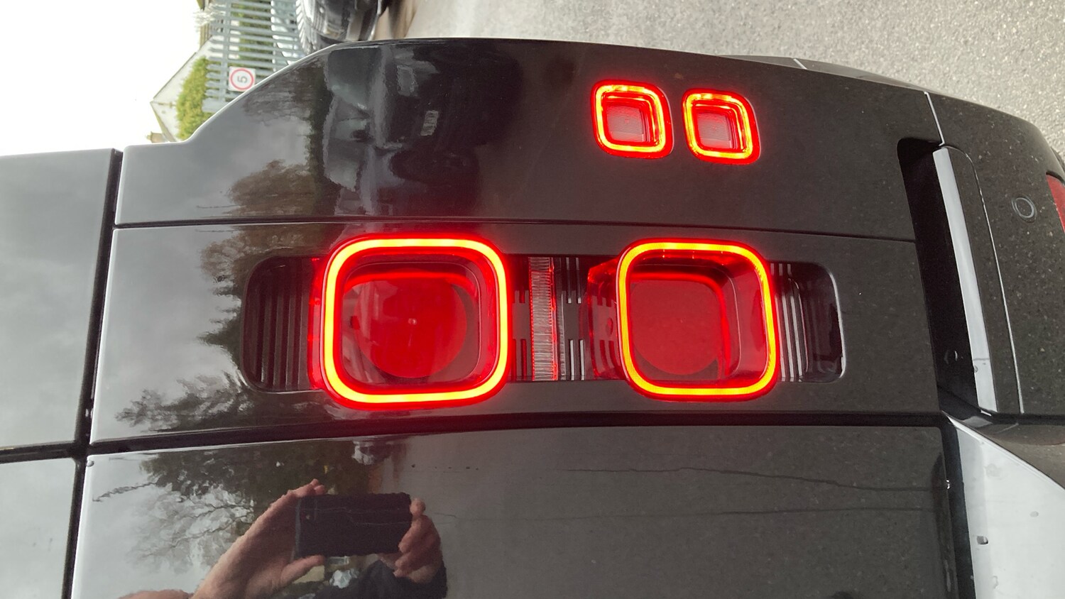 Used Land Rover Defender 2025 for sale - 76517527: Photo 40