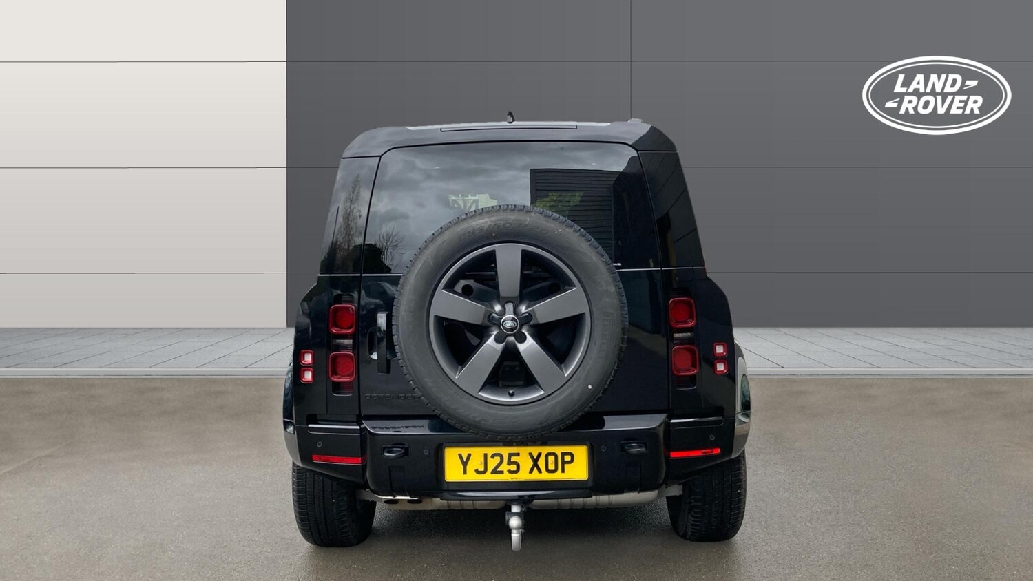 Used Land Rover Defender 2025 for sale - 76517527: Photo 6