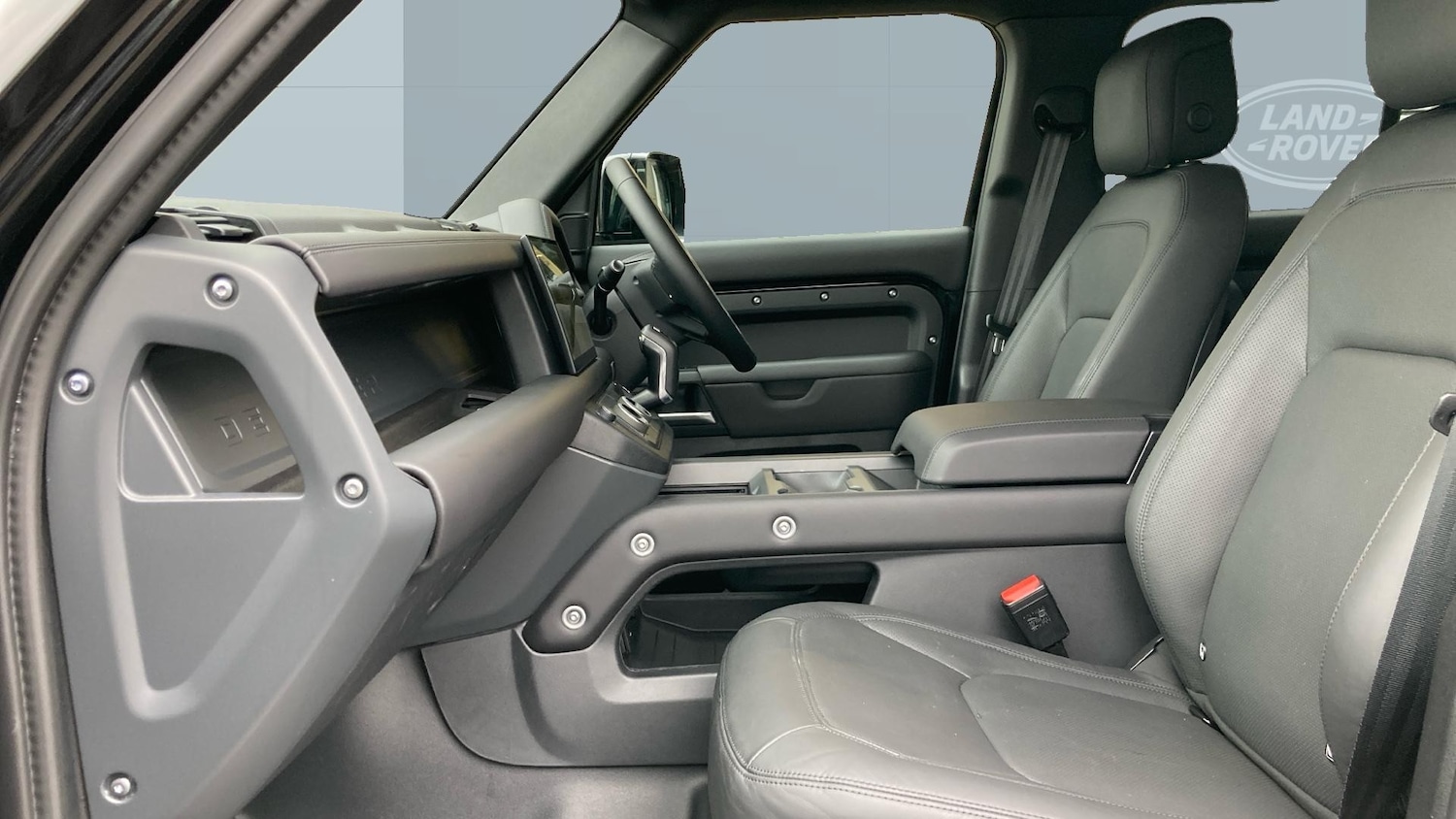 Used Land Rover Defender 2025 for sale - 78015096: Photo 3