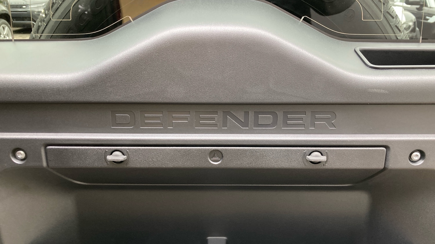 Used Land Rover Defender 2025 for sale - 78015096: Photo 44