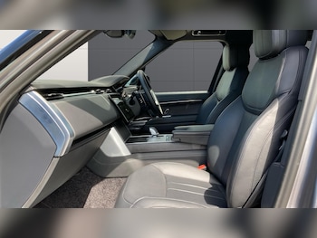 Used Land Rover Range Rover 2023 for sale - 79091113: Photo