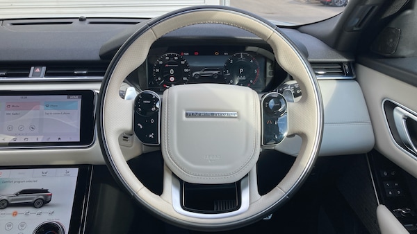 Used Land Rover Range Rover Velar 2018 for sale - 76181307: Photo 15