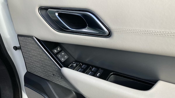 Used Land Rover Range Rover Velar 2018 for sale - 76181307: Photo 20