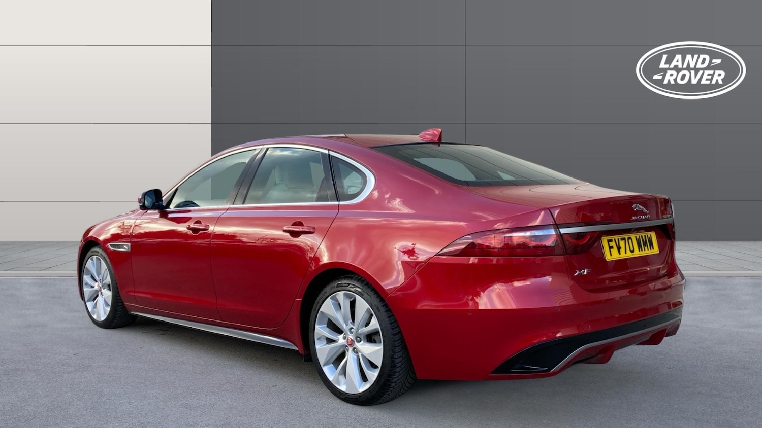 Used Jaguar XF 2021 for sale - 77845145: Photo 2