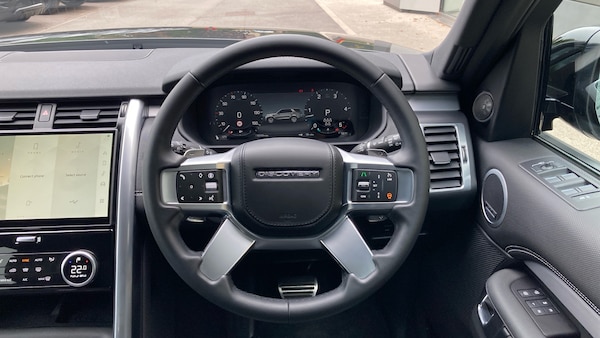 Used Land Rover Discovery 2025 for sale - 76329870: Photo 15