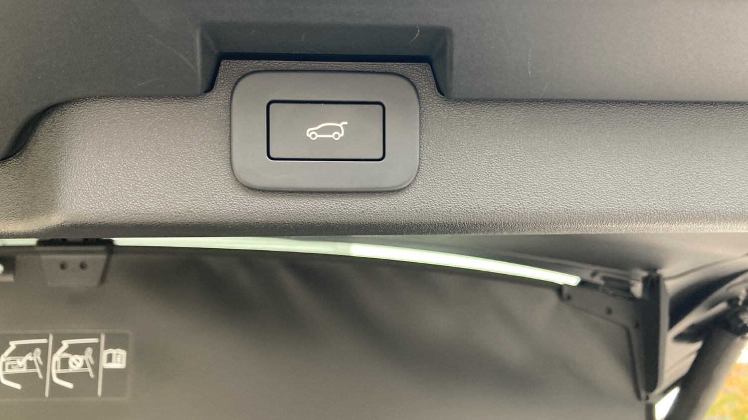 Used Land Rover Discovery 2025 for sale - 76329870: Photo 23