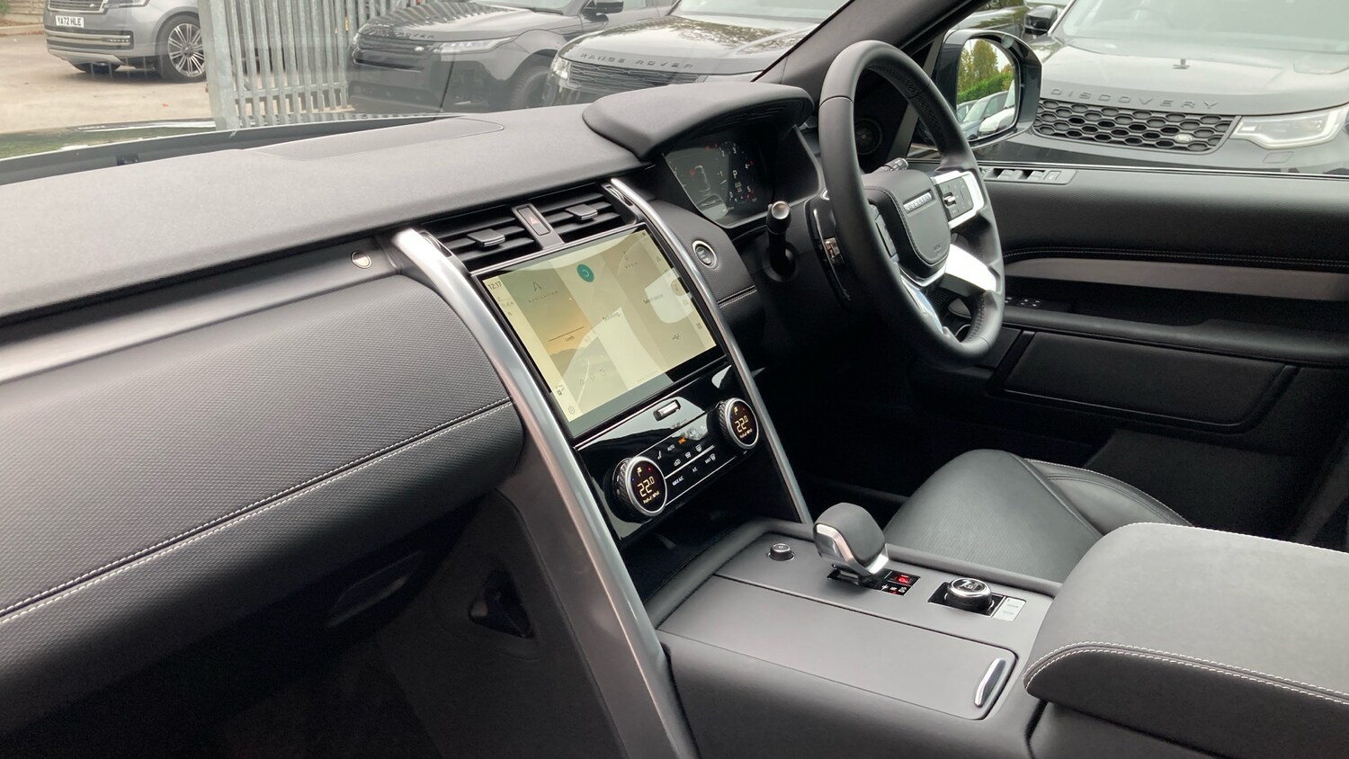 Used Land Rover Discovery 2025 for sale - 76329870: Photo 26