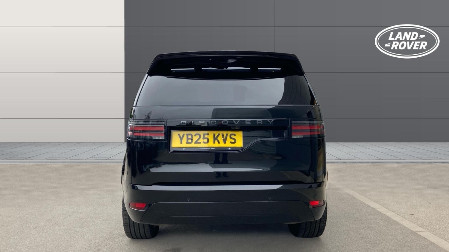 Used Land Rover Discovery 2025 for sale - 76329870: Photo 6