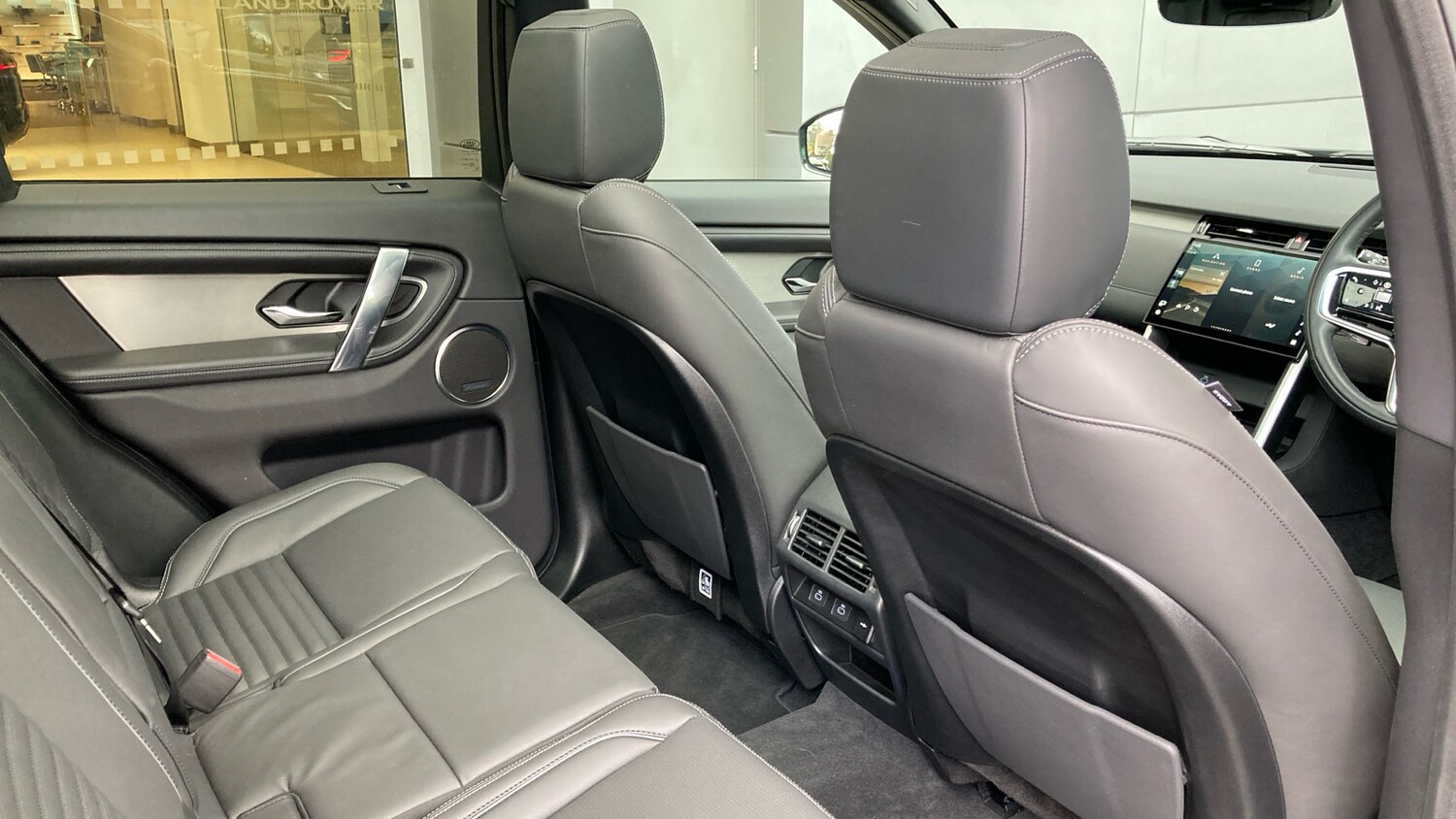 Used Land Rover Discovery Sport 2025 for sale - 76553718: Photo 37