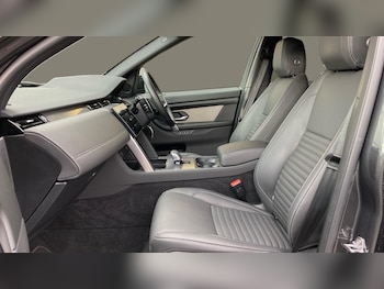 Used Land Rover Discovery Sport 2025 for sale - 76553718: Photo