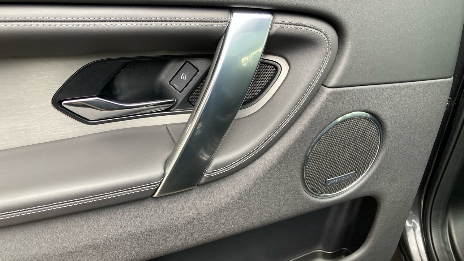 Used Land Rover Discovery Sport 2025 for sale - 76553718: Photo 40