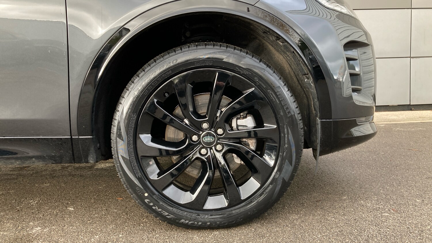 Used Land Rover Discovery Sport 2025 for sale - 76553718: Photo 8