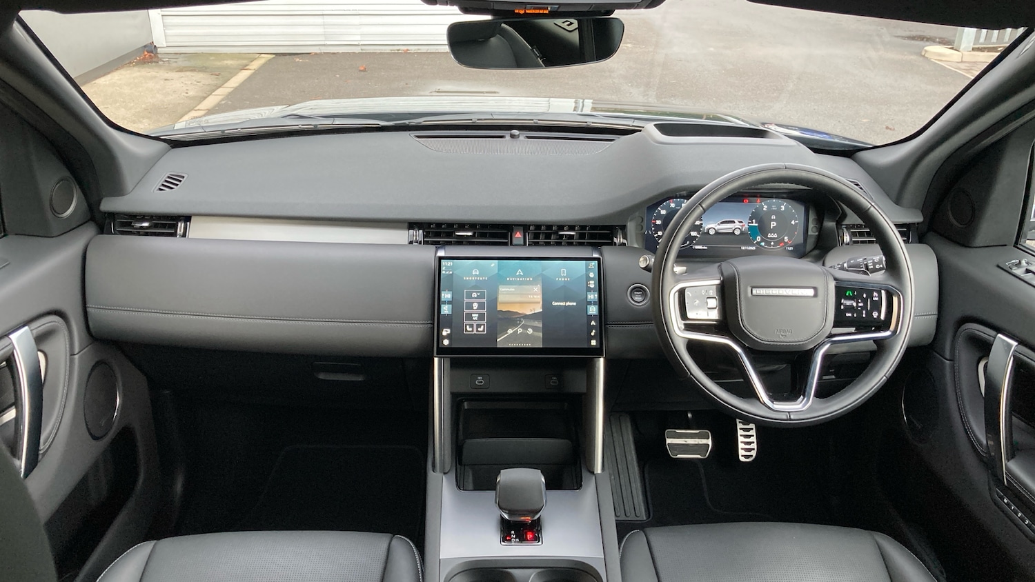 Used Land Rover Discovery Sport 2025 for sale - 76553718: Photo 9