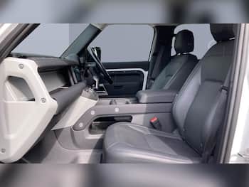 Used Land Rover Defender 2022 for sale - 79703667: Photo