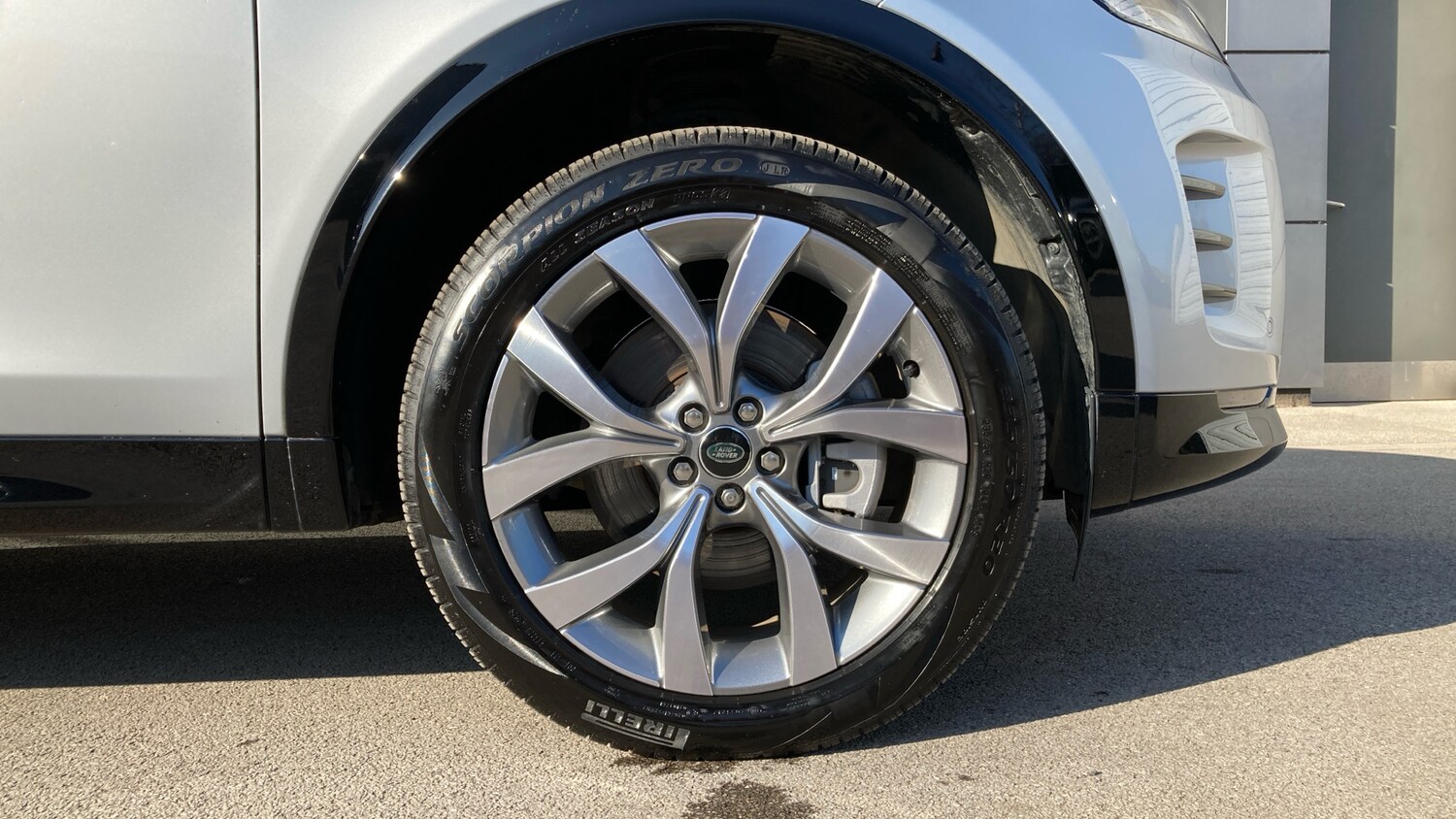 Used Land Rover Discovery Sport 2025 for sale - 77761723: Photo 8