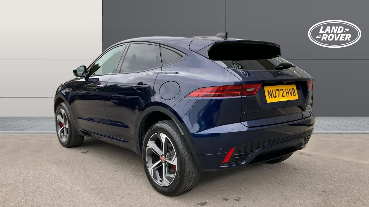 Used Jaguar E-Pace 2022 for sale - 76161882: Photo 2