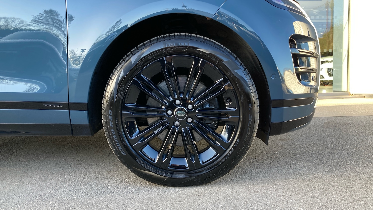 Used Land Rover Range Rover Evoque 2025 for sale - 78031438: Photo 8