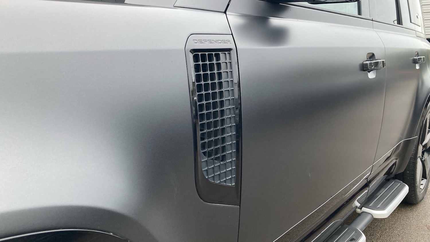 Used Land Rover Defender 2022 for sale - 77247253: Photo 27