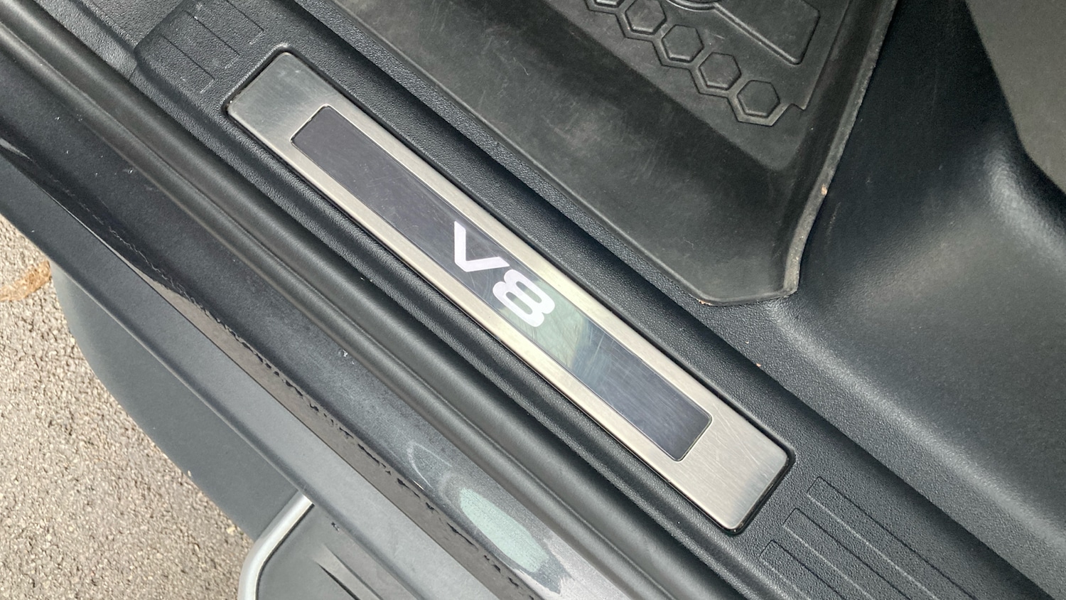 Used Land Rover Defender 2022 for sale - 77247253: Photo 31