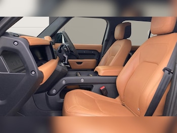 Used Land Rover Defender 2022 for sale - 77247253: Photo