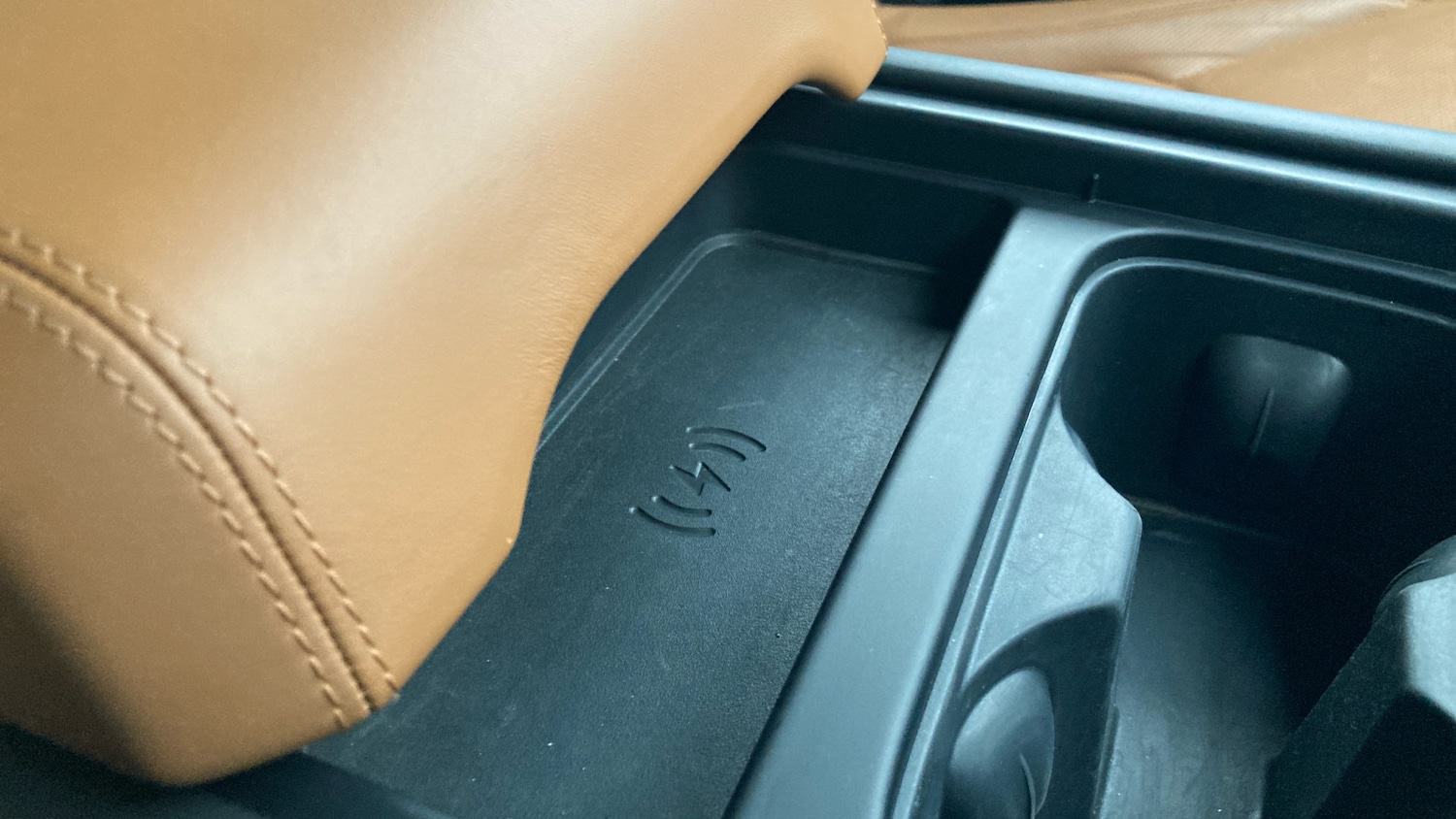 Used Land Rover Defender 2022 for sale - 77247253: Photo 42