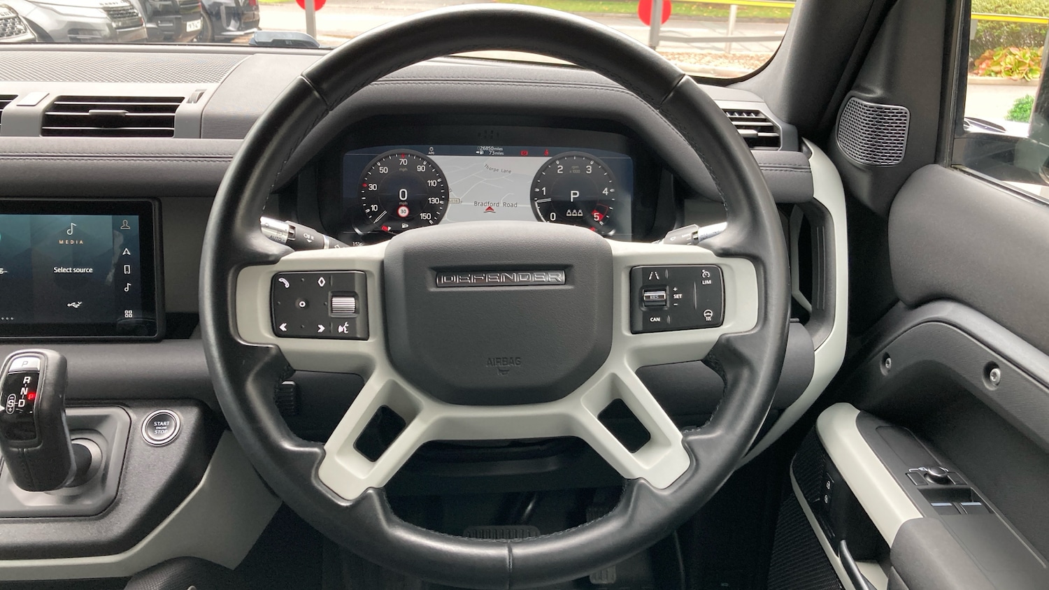 Used Land Rover Defender 2021 for sale - 76159957: Photo 15