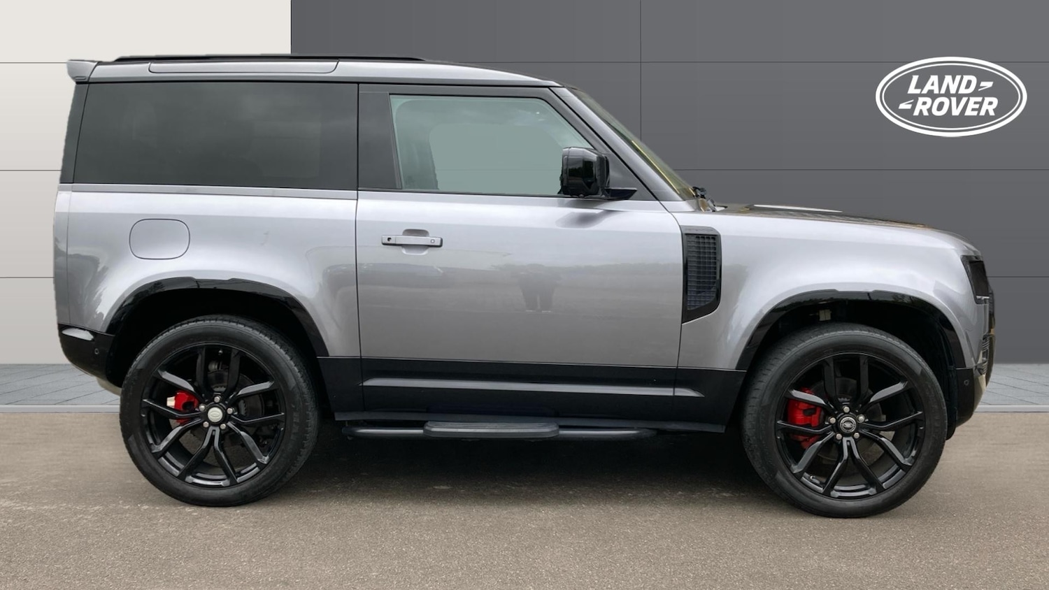 Used Land Rover Defender 2021 for sale - 76159957: Photo 5