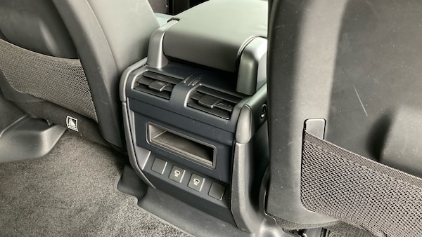 Used Land Rover Defender 2024 for sale - 76219040: Photo 18