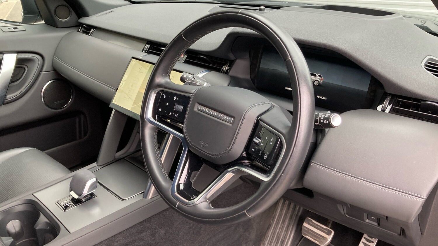 Used Land Rover Discovery Sport 2024 for sale - 76219035: Photo 22