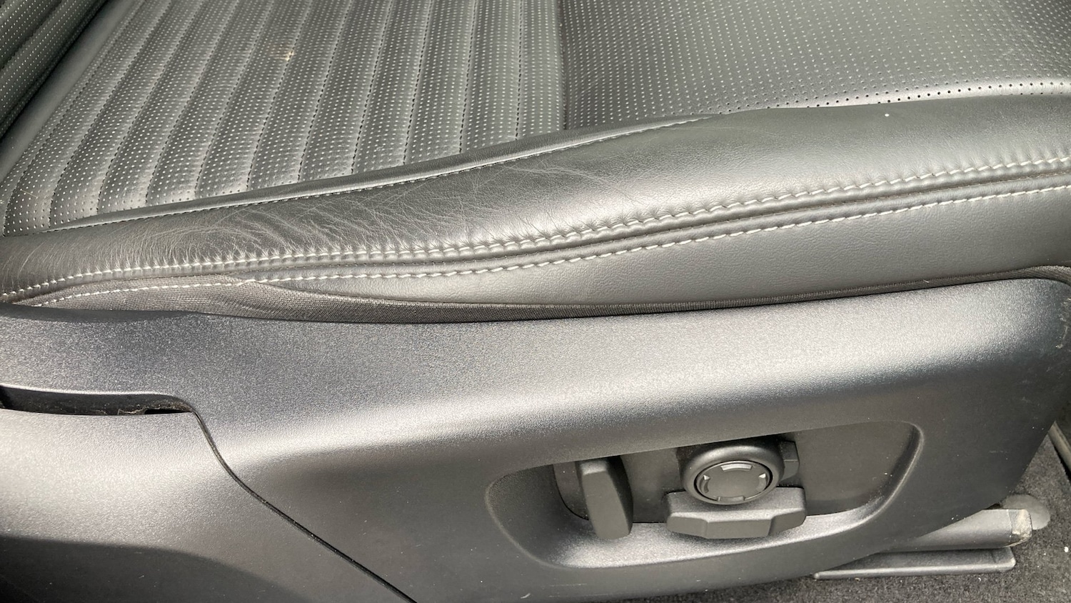 Used Land Rover Discovery Sport 2024 for sale - 76219035: Photo 23