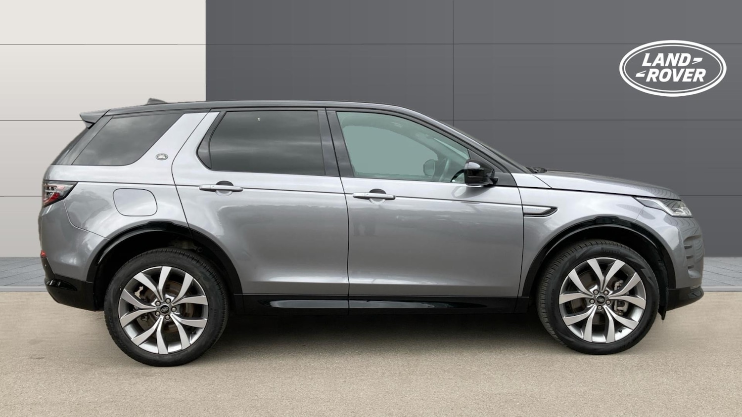 Used Land Rover Discovery Sport 2024 for sale - 76219035: Photo 5