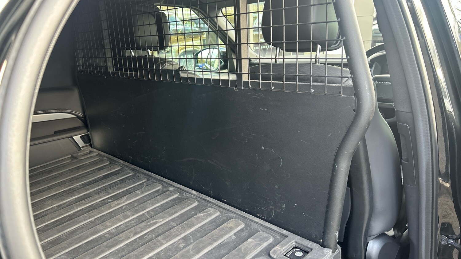 Used Land Rover Discovery 2023 for sale - 76877752: Photo 18