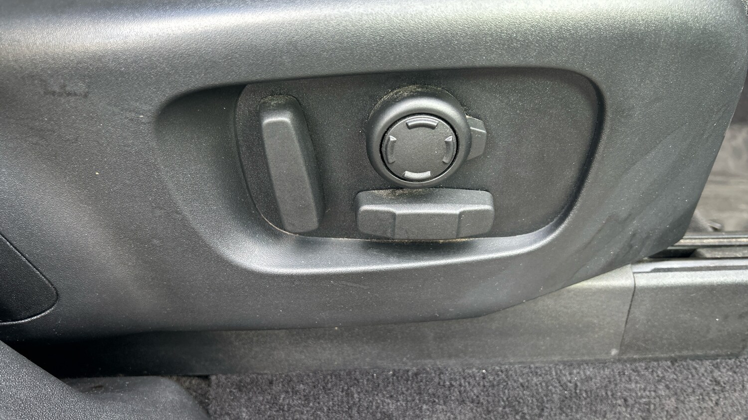 Used Land Rover Discovery 2023 for sale - 76877752: Photo 41