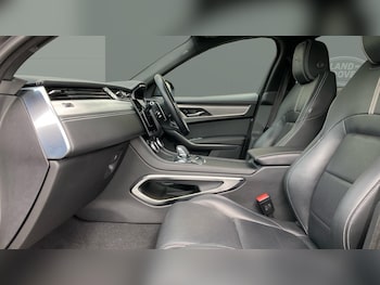 Used Jaguar F-Pace 2021 for sale - 78764648: Photo