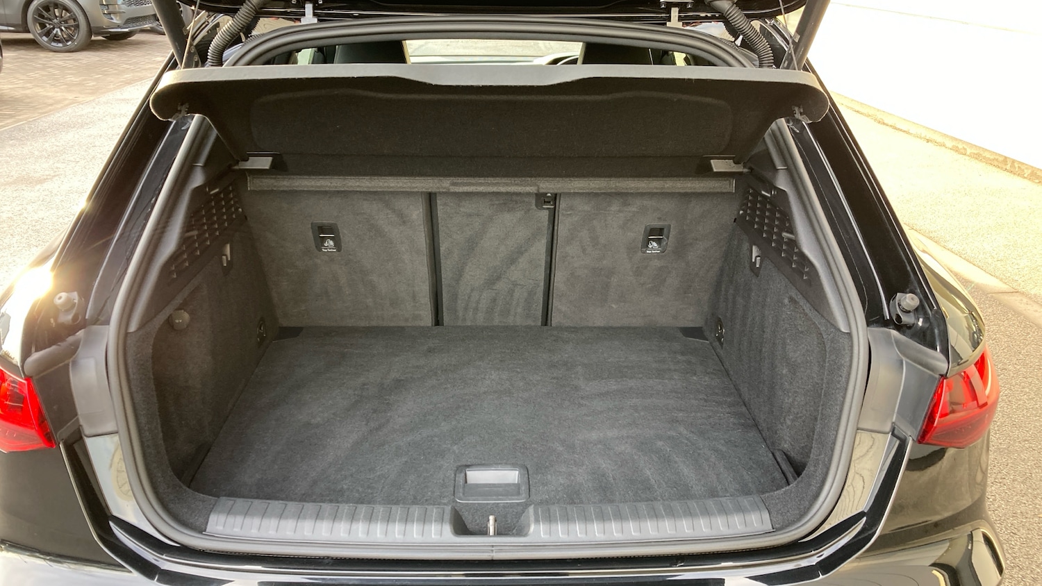 Used Audi RS3 2023 for sale - 77077811: Photo 4