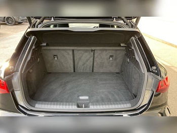 Used Audi RS3 2023 for sale - 77077811: Photo