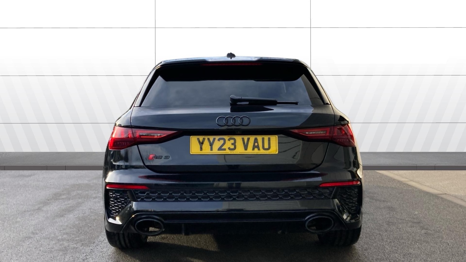 Used Audi RS3 2023 for sale - 77077811: Photo 6