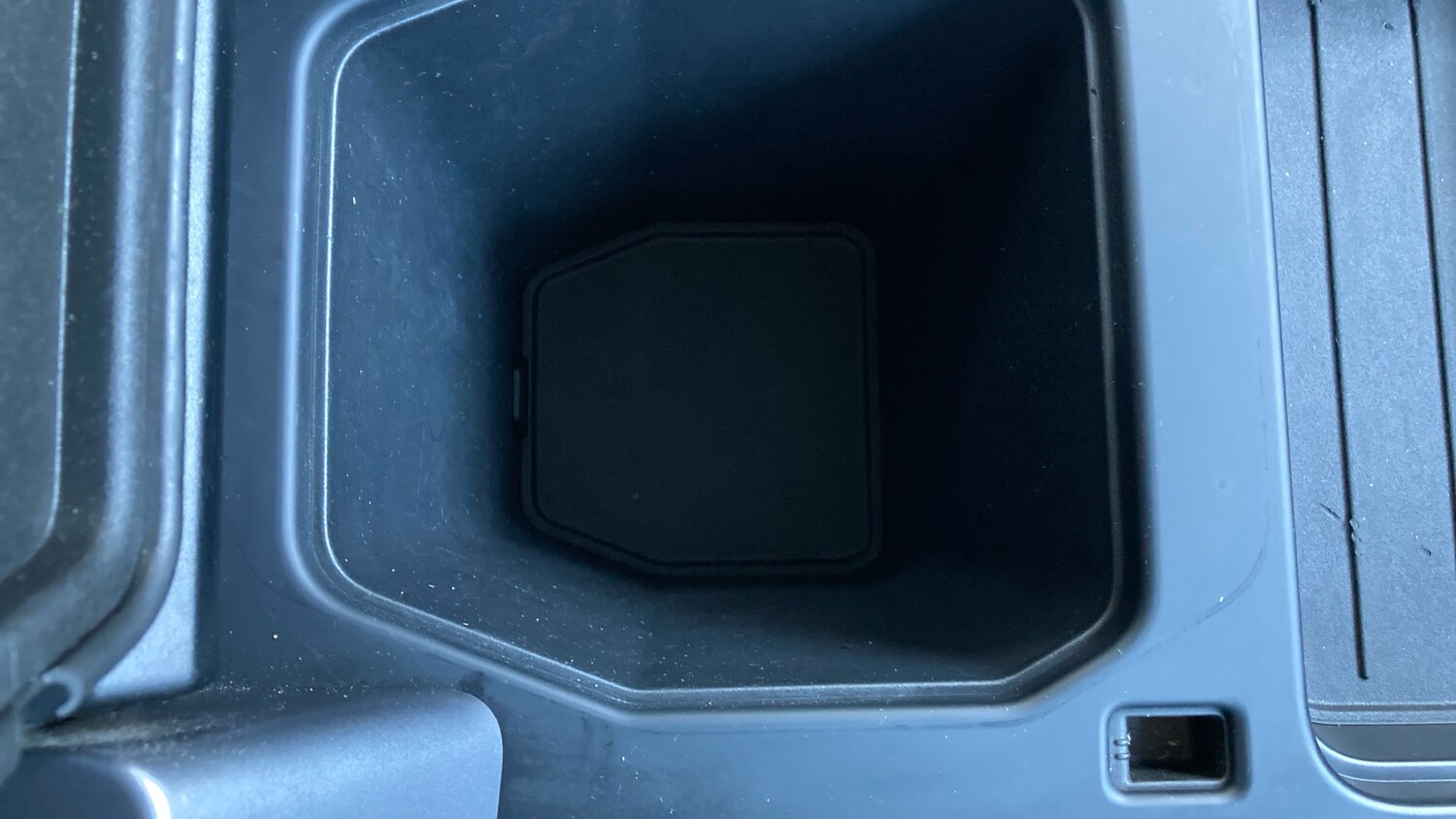 Used Land Rover Defender 2021 for sale - 77946985: Photo 35