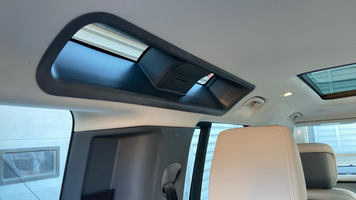 Used Land Rover Defender 2021 for sale - 77946985: Photo 44