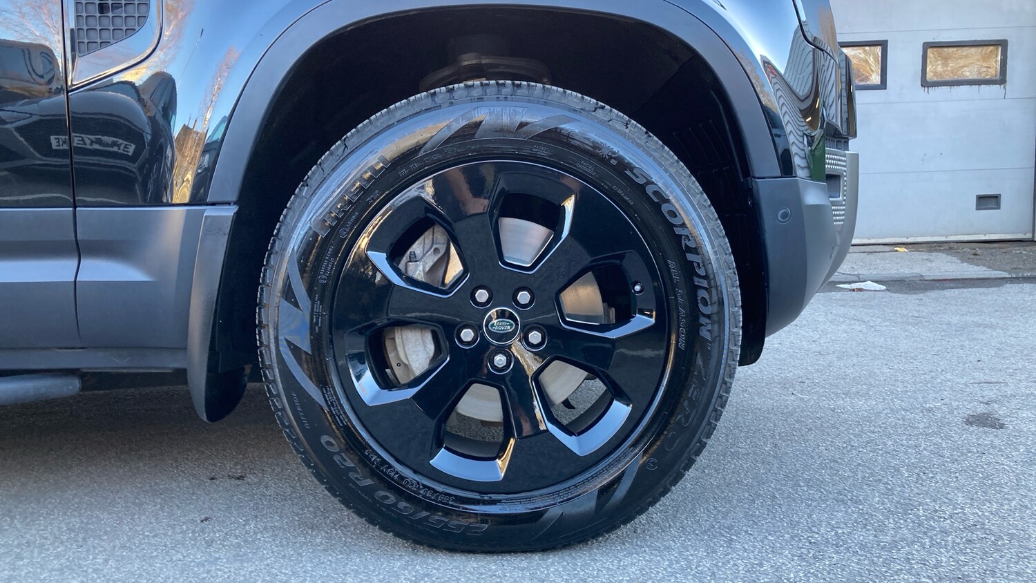 Used Land Rover Defender 2021 for sale - 77946985: Photo 8