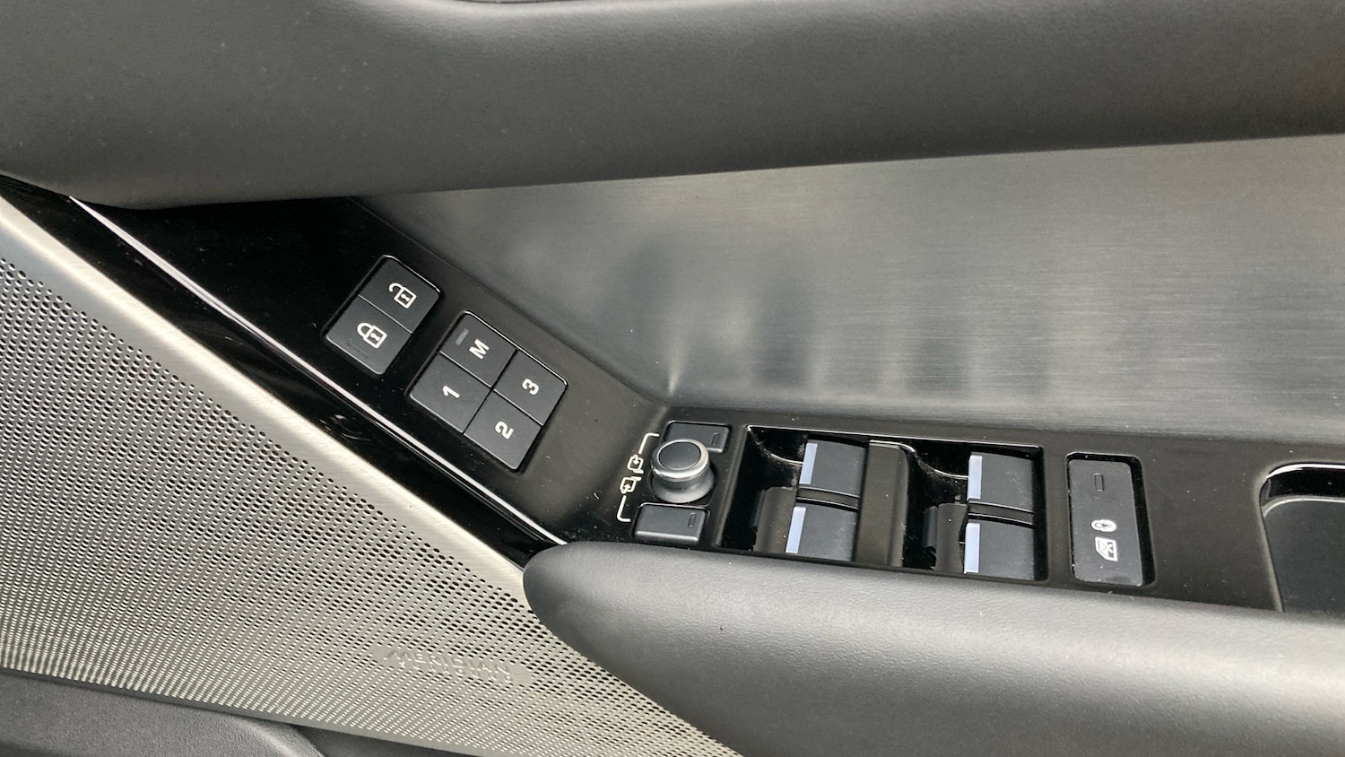 Used Land Rover Range Rover Velar 2022 for sale - 77619758: Photo 23