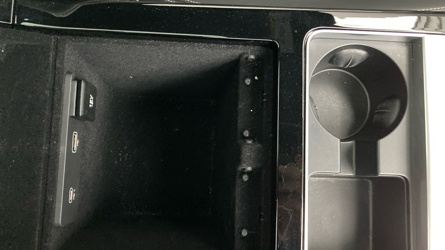 Used Land Rover Range Rover Velar 2022 for sale - 77619758: Photo 40