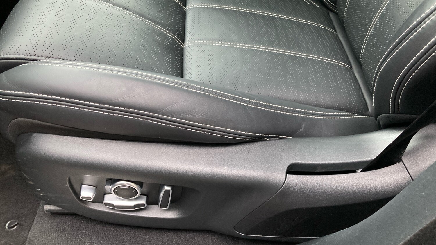 Used Land Rover Range Rover Velar 2022 for sale - 77619758: Photo 49