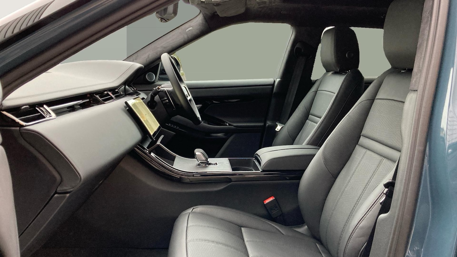 Used Land Rover Range Rover Evoque 2025 for sale - 77704253: Photo 3