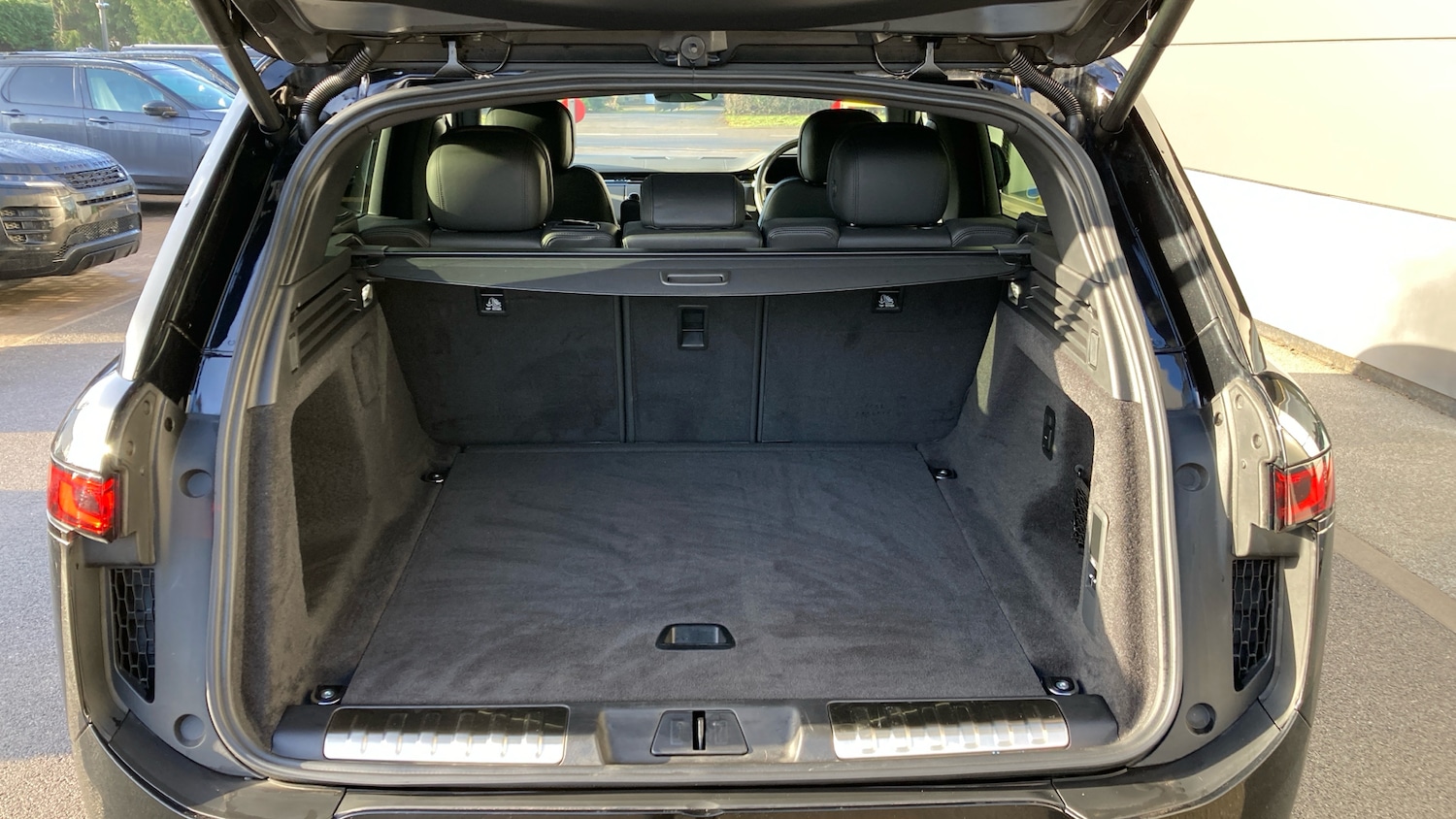 Used Land Rover Range Rover Sport 2025 for sale - 77248584: Photo 10