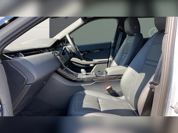 Used Land Rover Range Rover Evoque 2025 for sale - 79344459: Photo