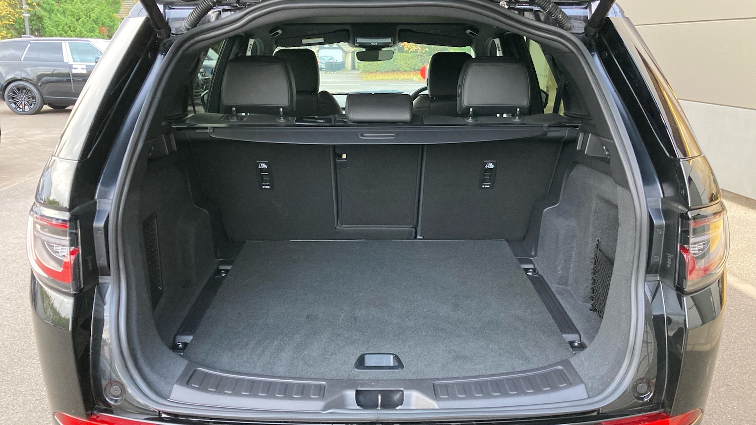 Used Land Rover Discovery Sport 2025 for sale - 76467903: Photo 10