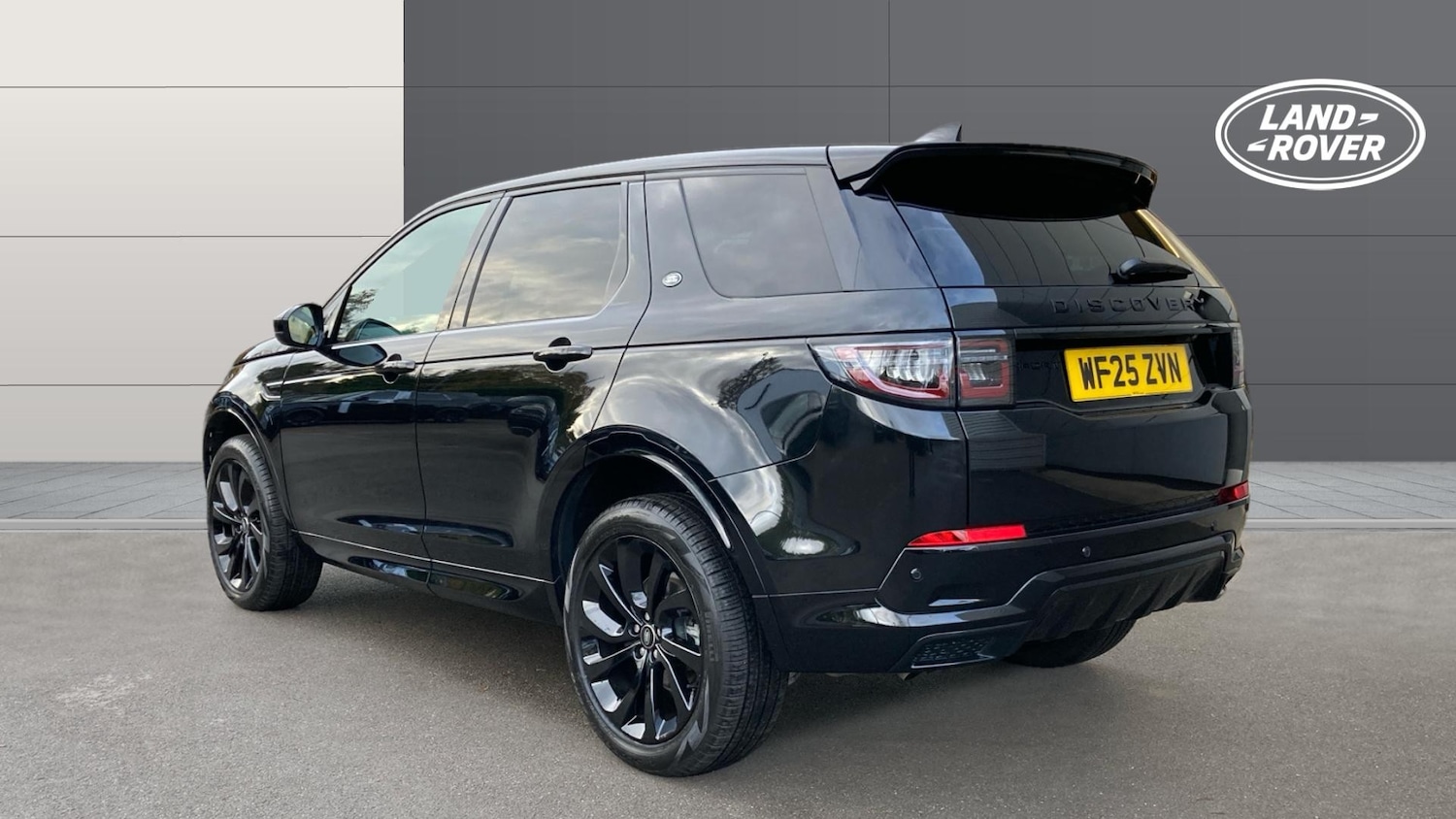 Used Land Rover Discovery Sport 2025 for sale - 76467903: Photo 2